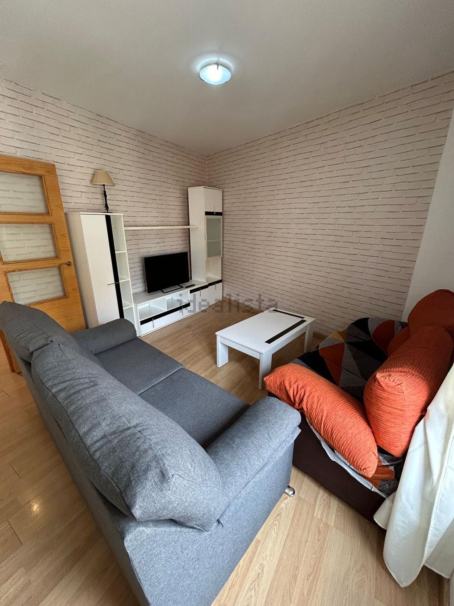 Pis de 80 m² a Còrdova