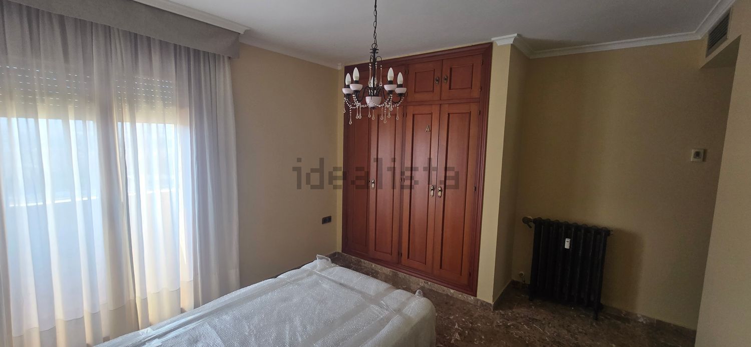 Piso de 212 m² en Granada