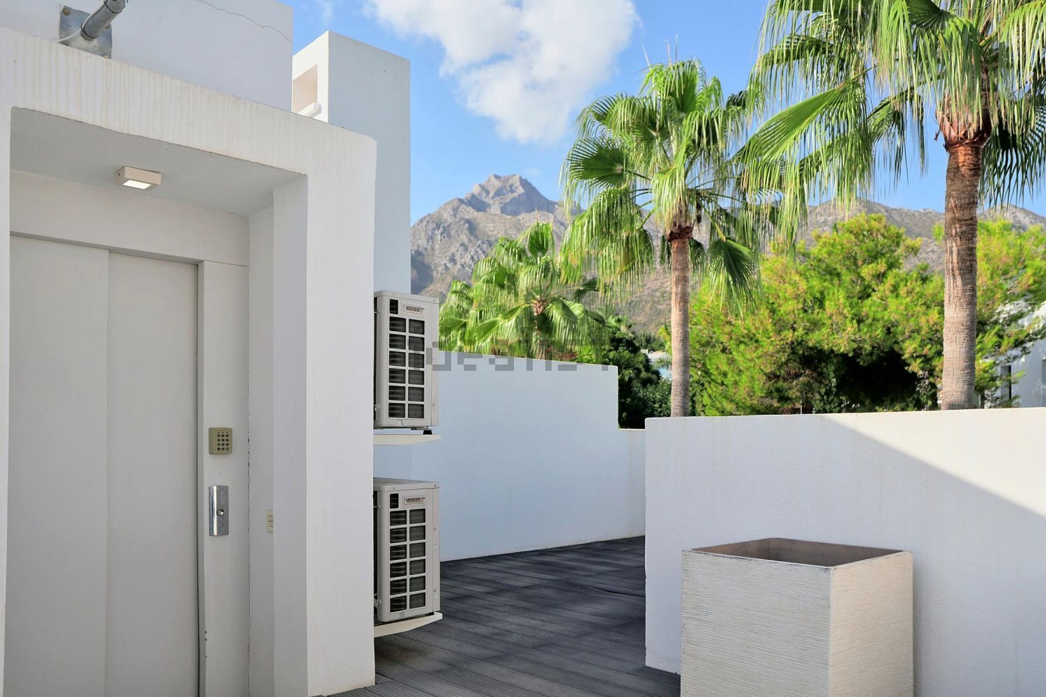 Haus 240 m² in Marbella