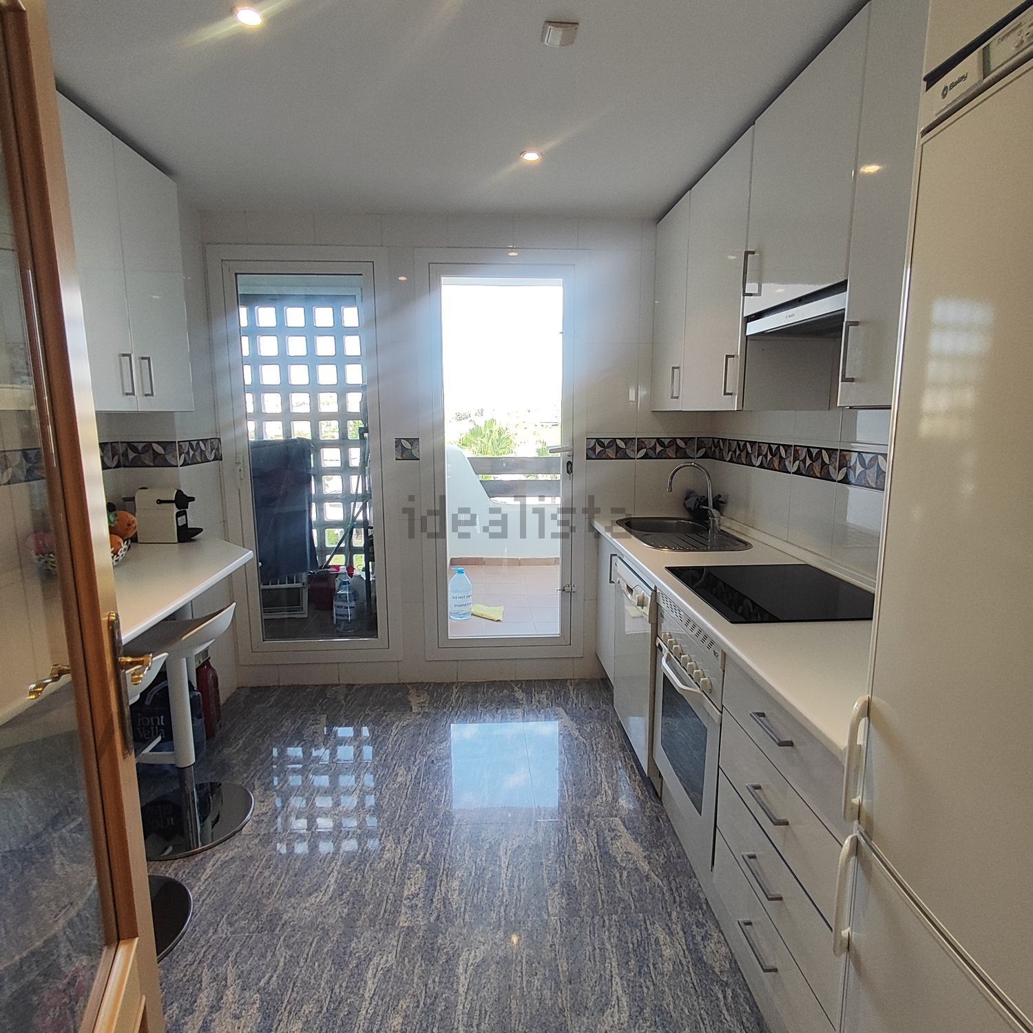 Wohnung 950 m² in Estepona