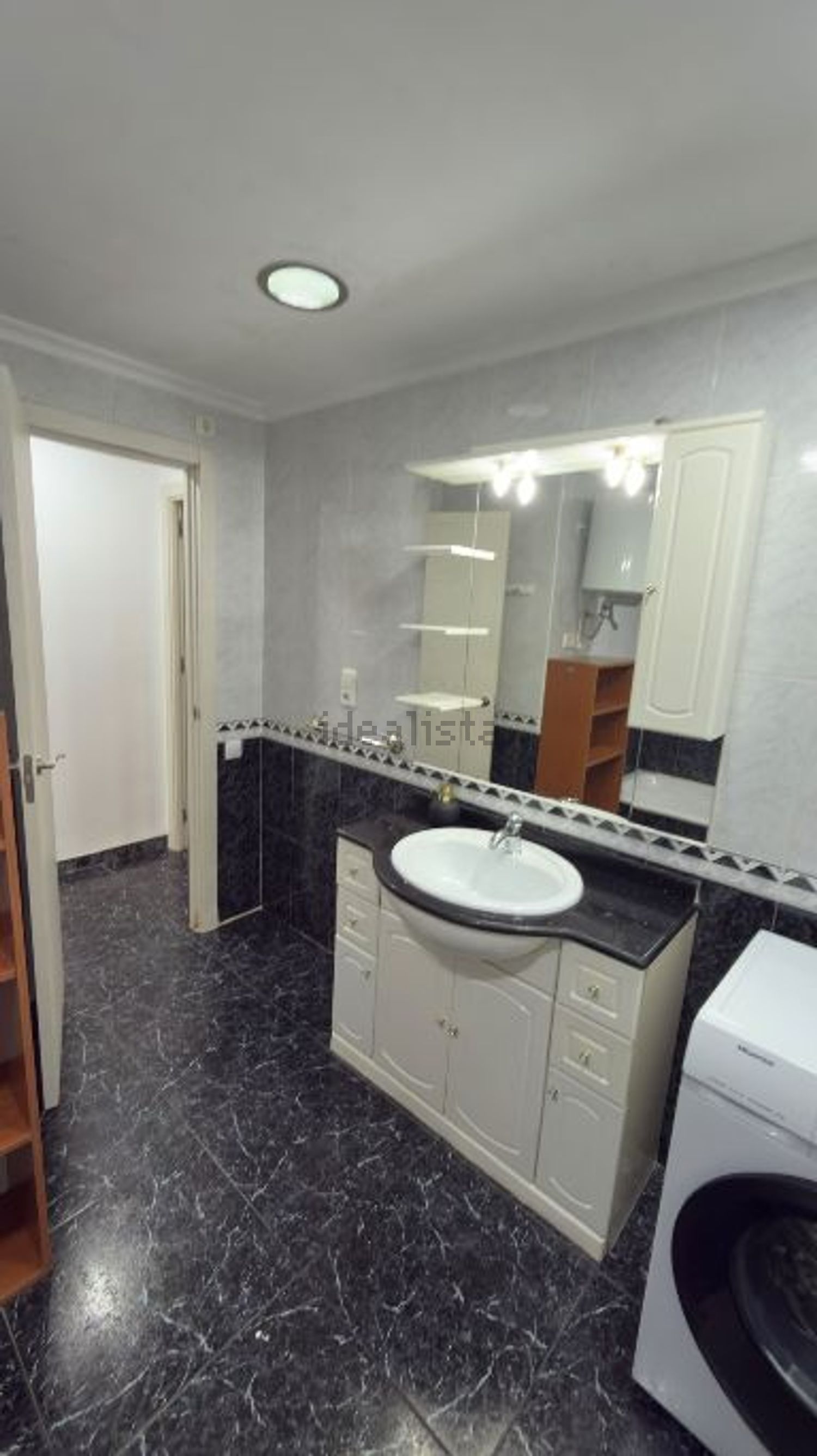 Pis de 100 m² a Alberic