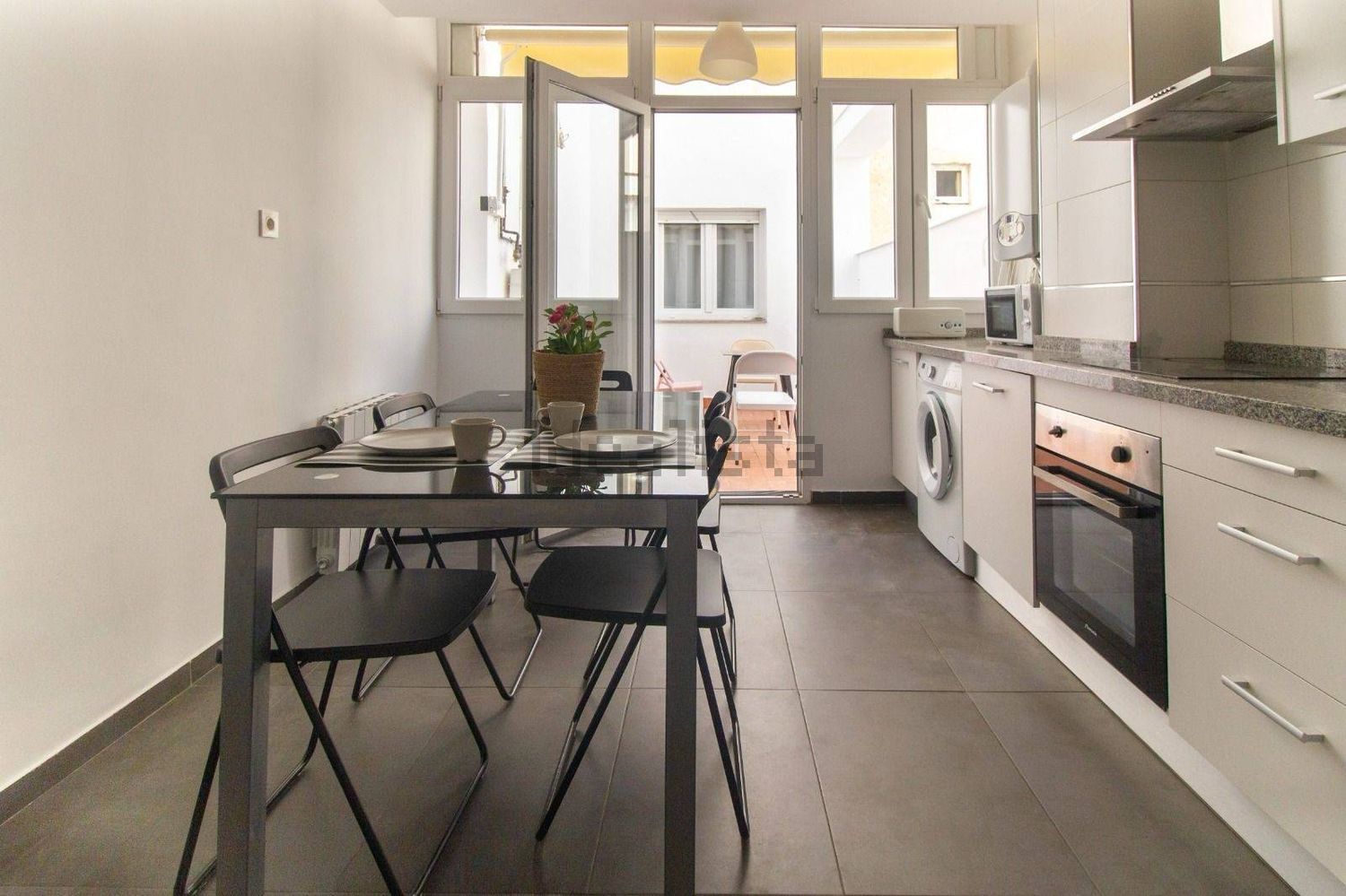 Wohnung 140 m² in Granada
