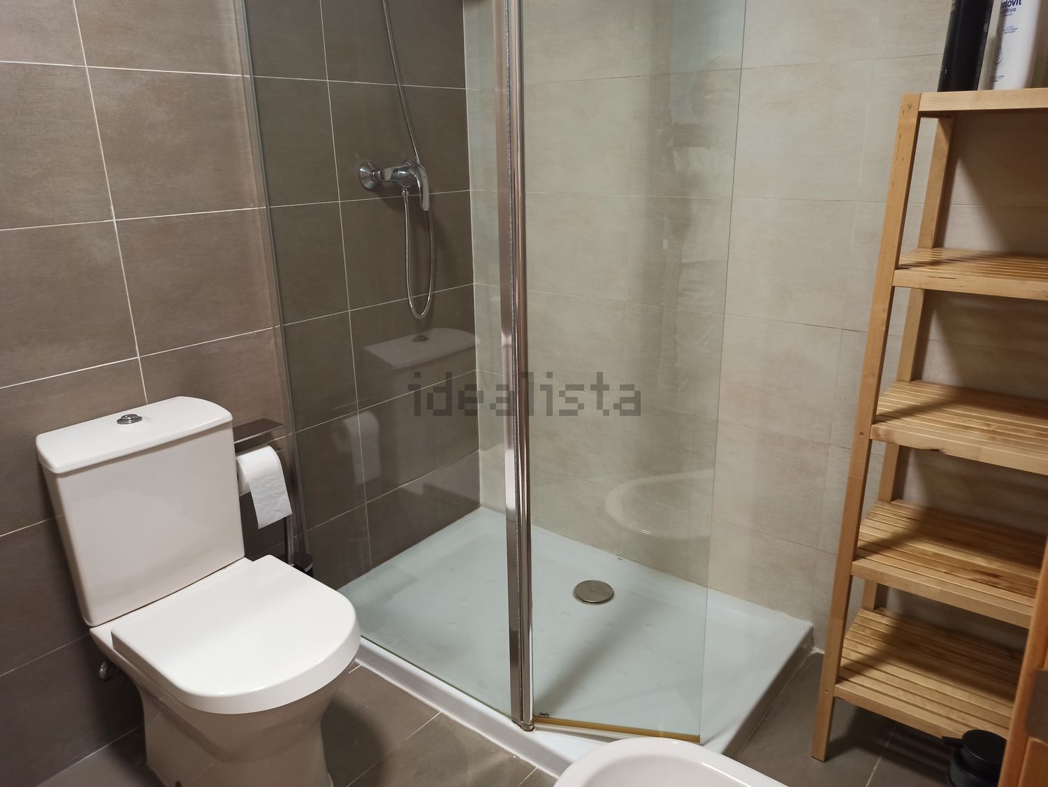 Flat 85 m² in Cadrete