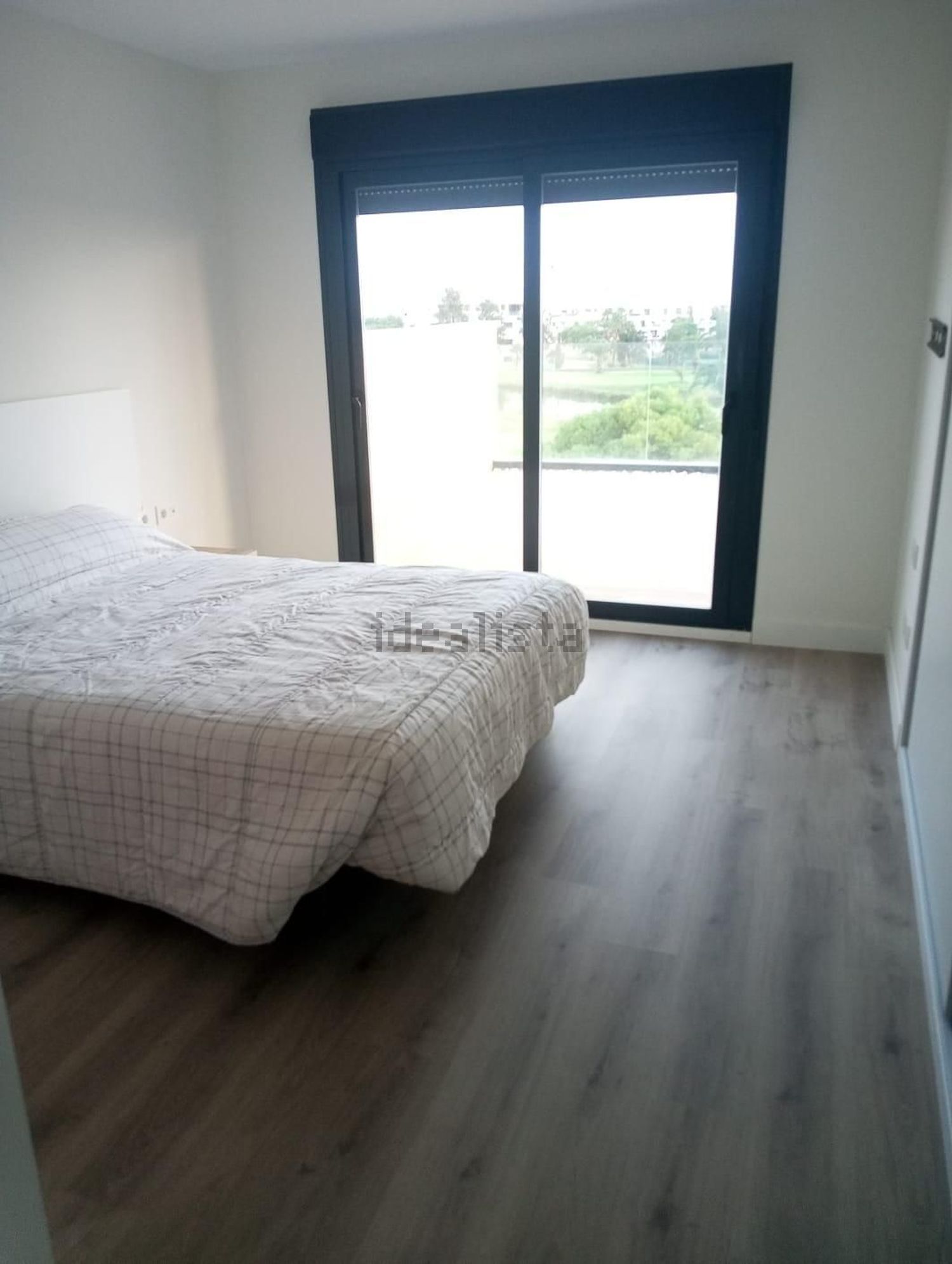 Piso de 120 m² en Almería