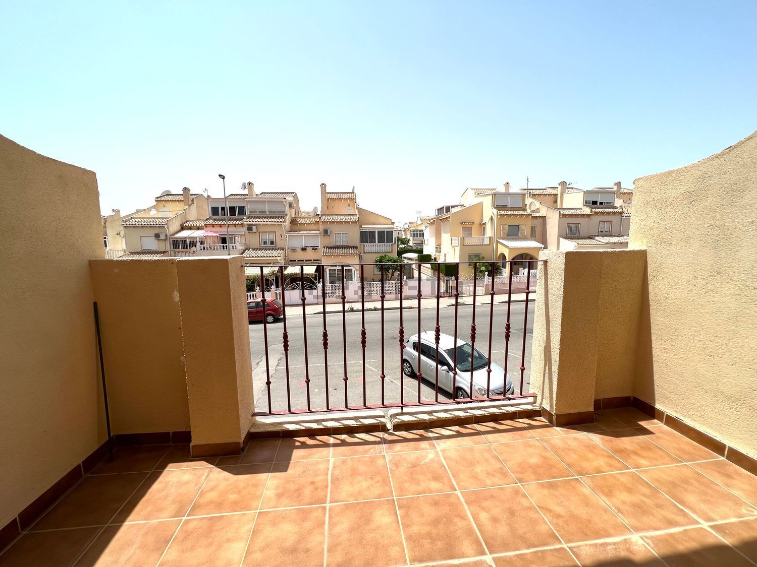 Casa de 100 m² a Oriola