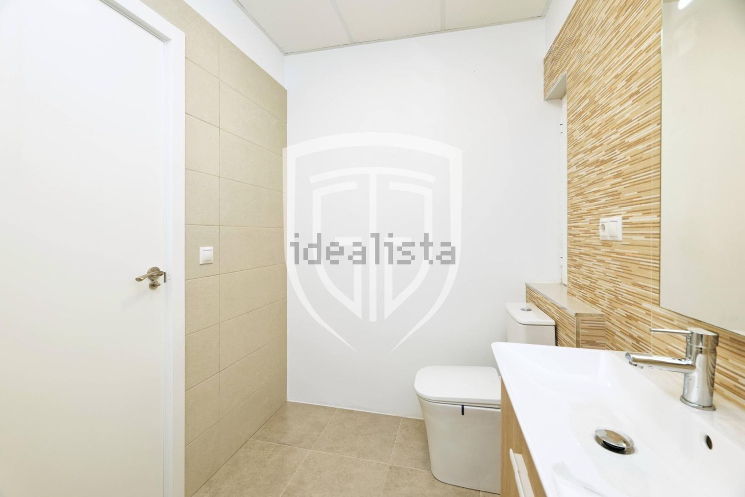 Piso de 65 m² en Tabernes Blanques