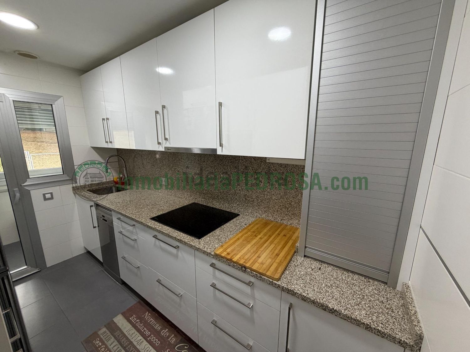 Piso de 83 m² en Pontevedra