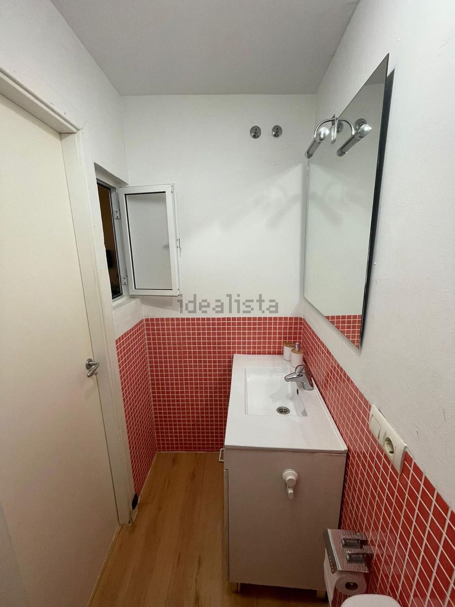 Piso de 60 m² en Sevilla