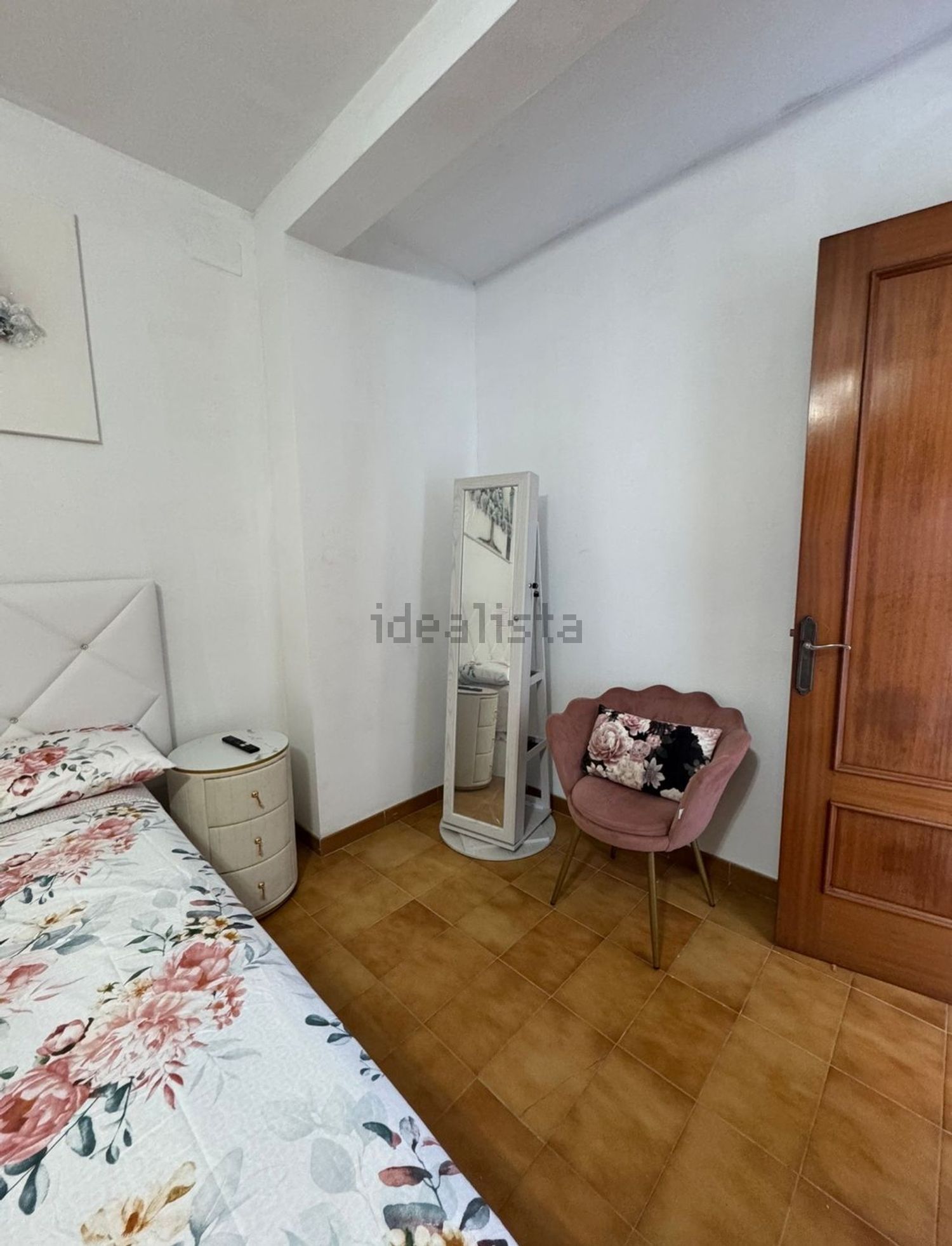 Chambre à louer, Llagostera
