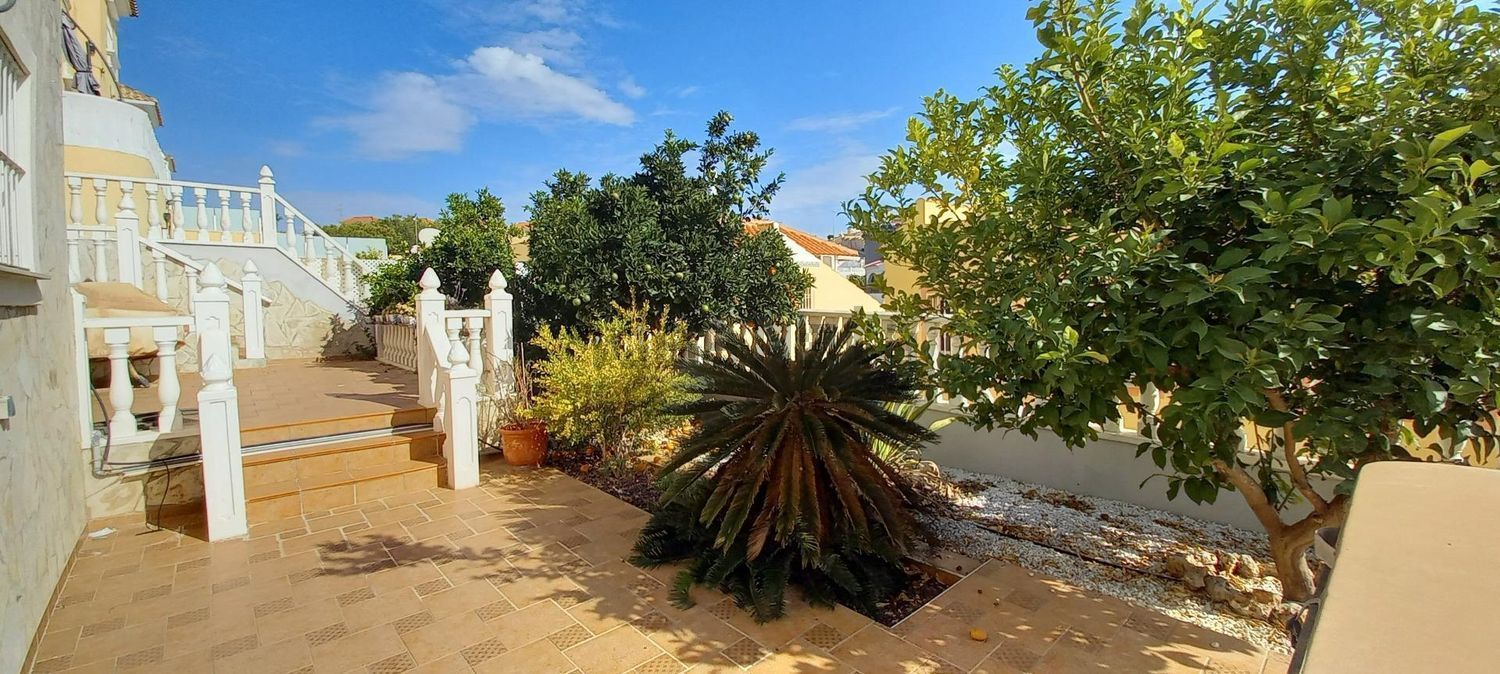 Casa de 123 m² a Oriola