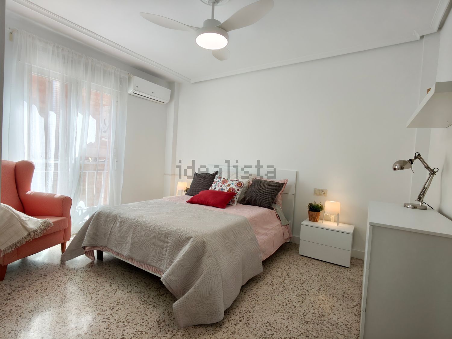 Piso de 142 m² en Granada