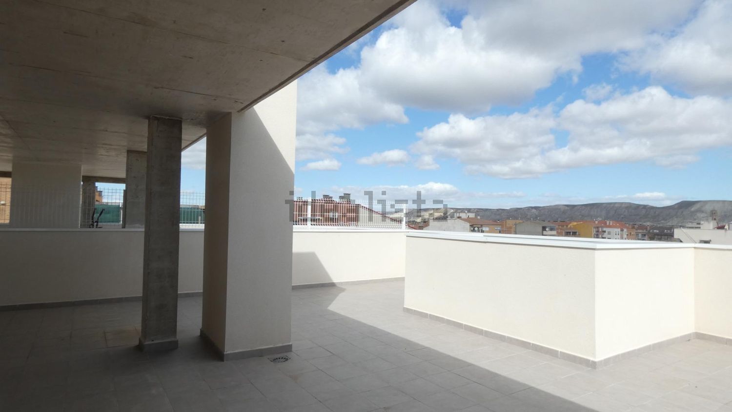 Apartamento 80 m² em Utebo