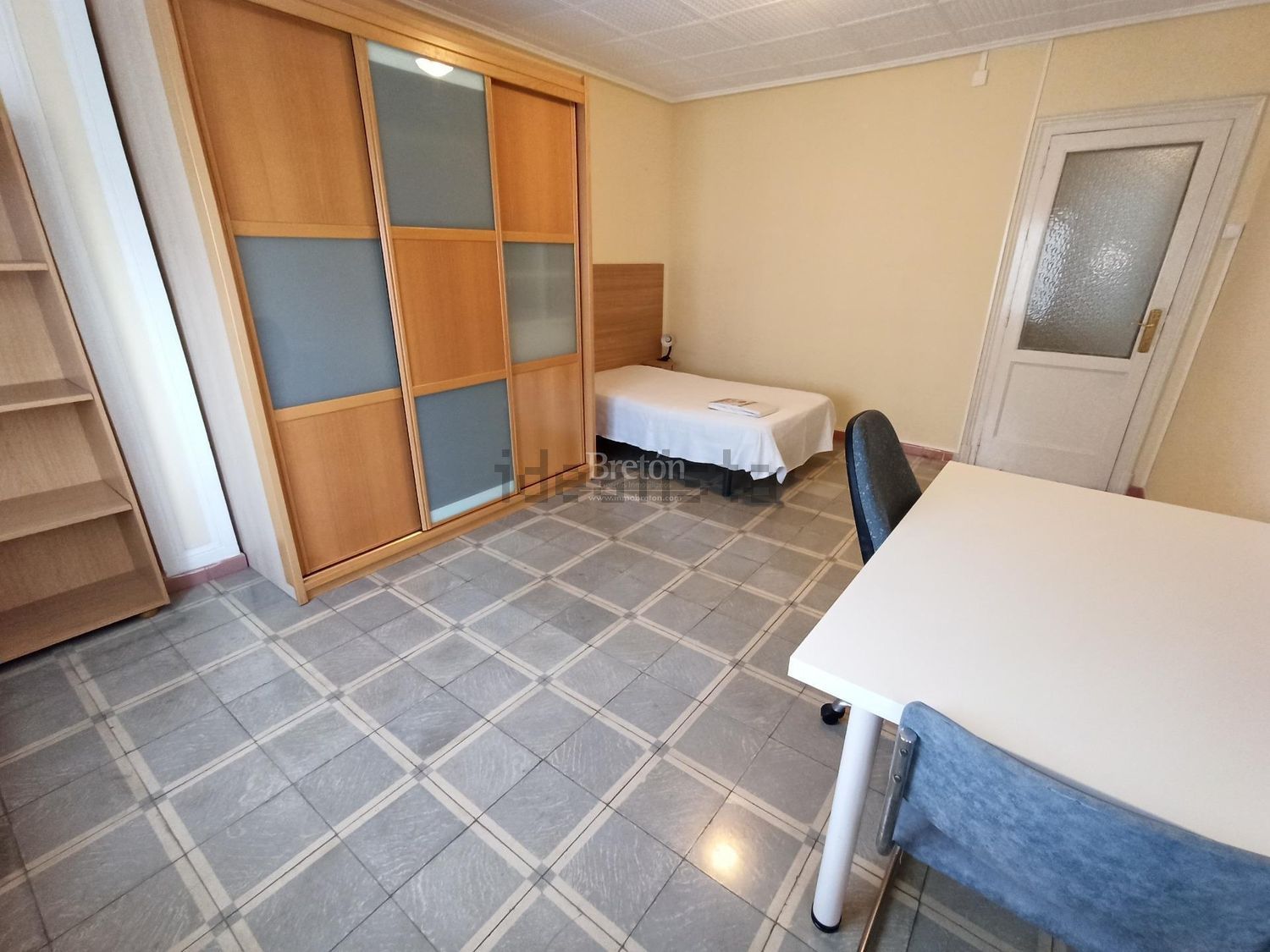 Piso de 118 m² en Zaragoza