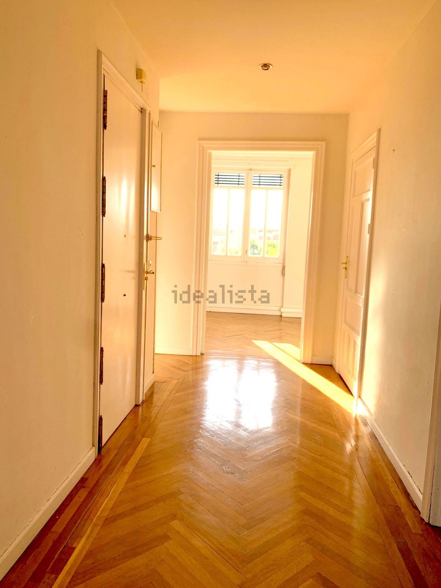 Wohnung 211 m² in Madrid