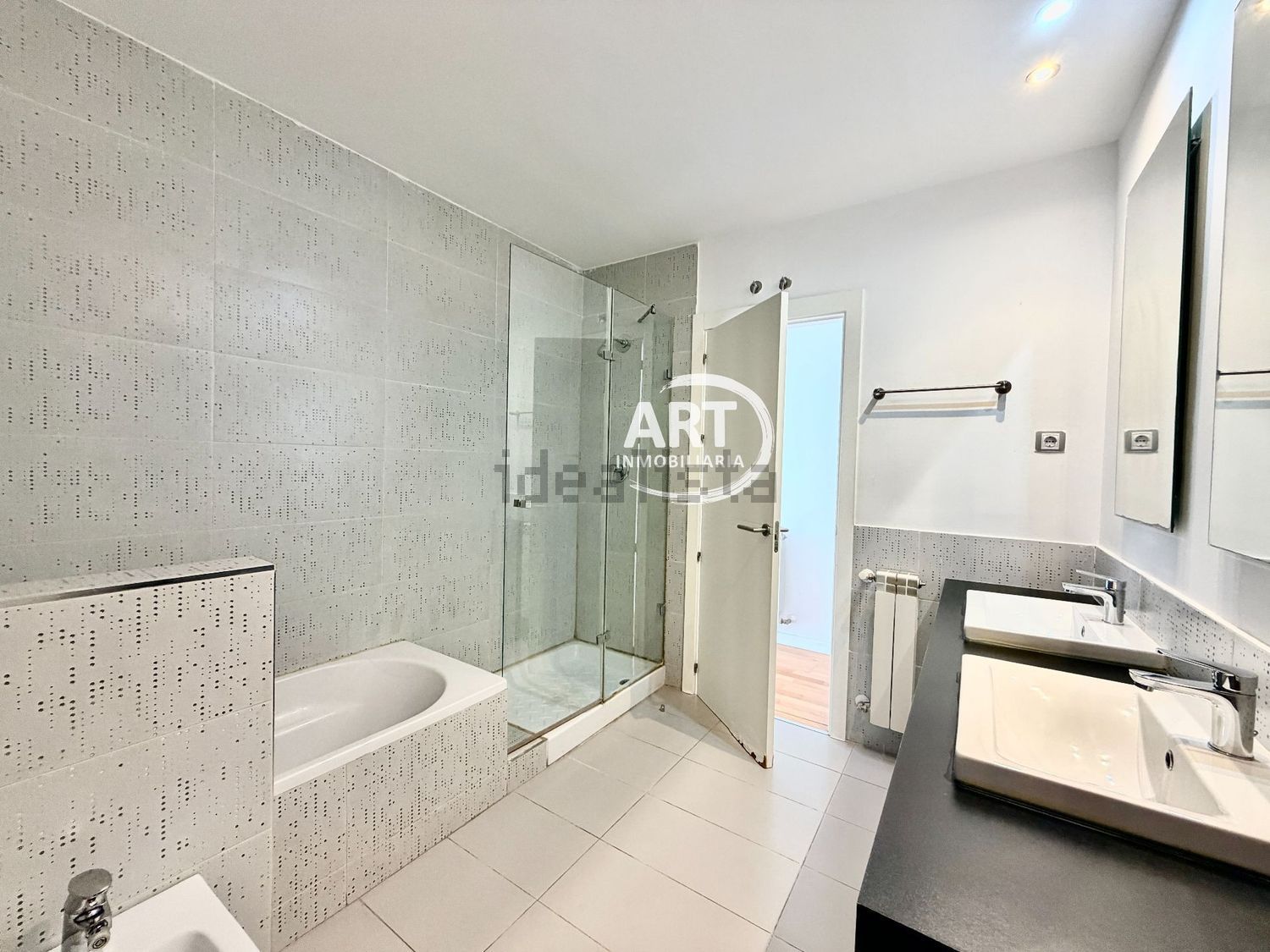 Casa de 202 m² en la Pobla de Vallbona