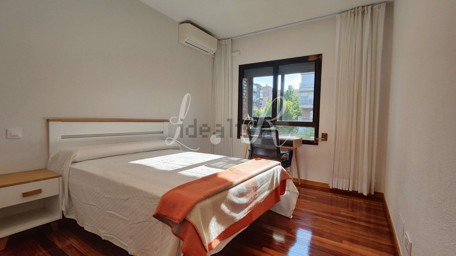 Wohnung 195 m² in Madrid