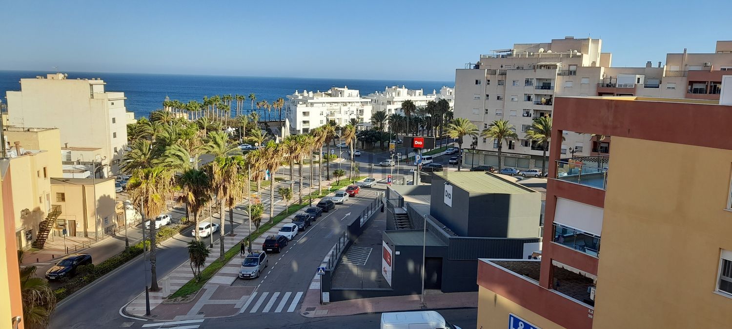 Appartamento 80 m² a Roquetas de Mar