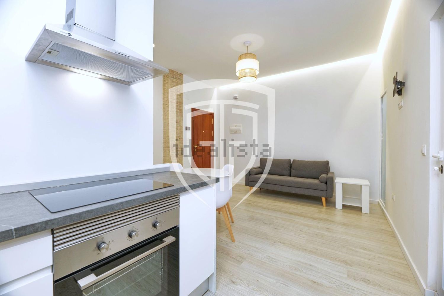 Piso de 65 m² en Tabernes Blanques