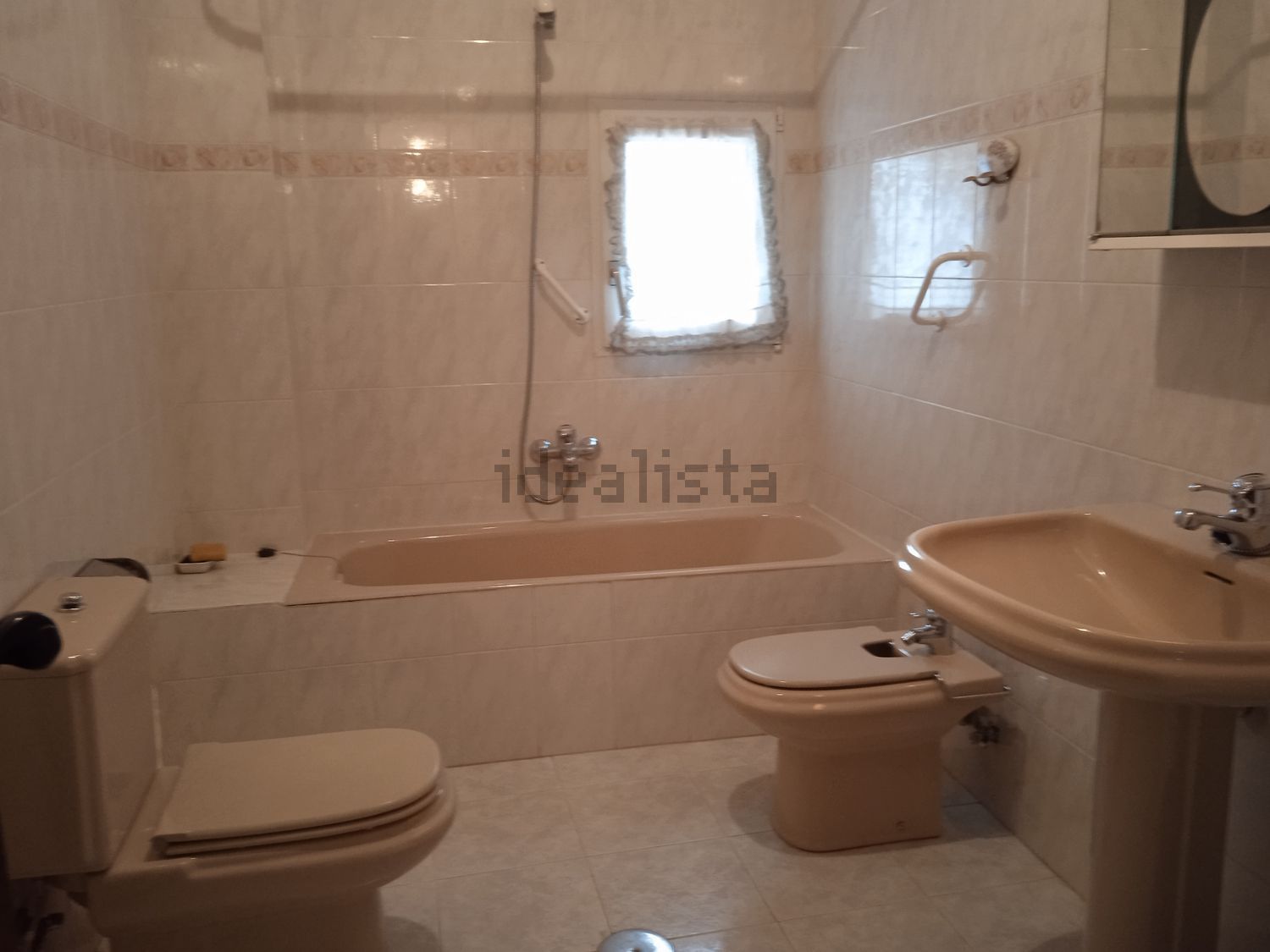 Pis de 480 m² a Espirdo