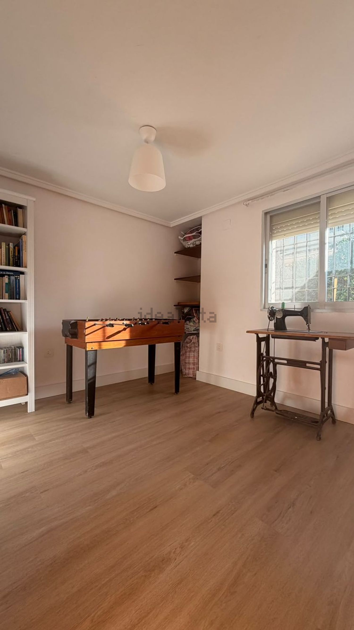 Casa de 100 m² a Riba-roja de Túria
