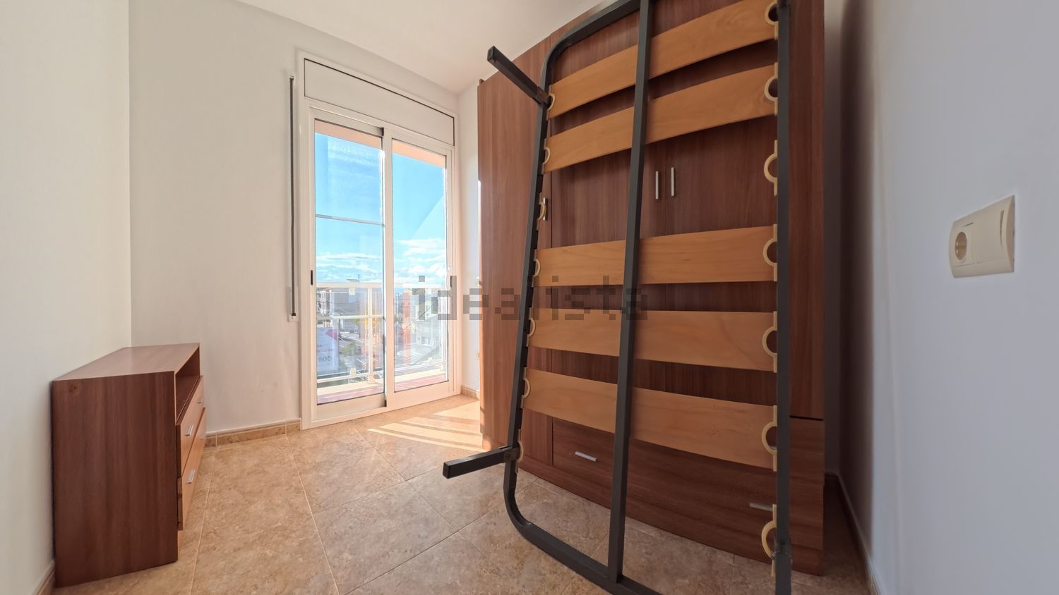 Pis de 77 m² a Deltebre