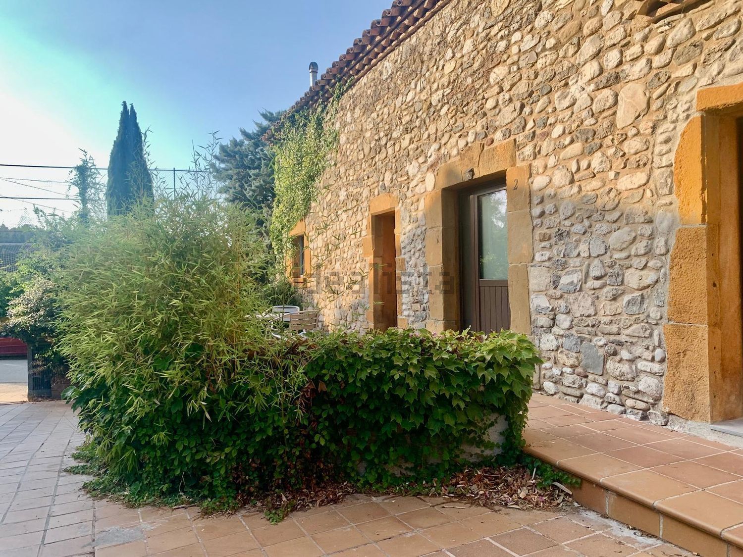 Casa de 85 m² en Saus, Camallera i Llampaies
