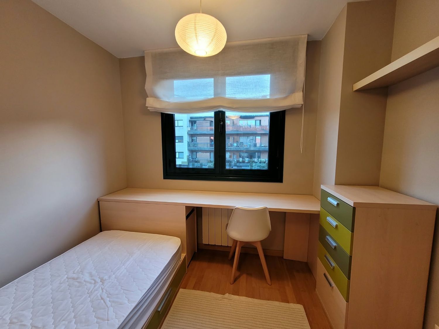 Pis de 77 m² a Gijón