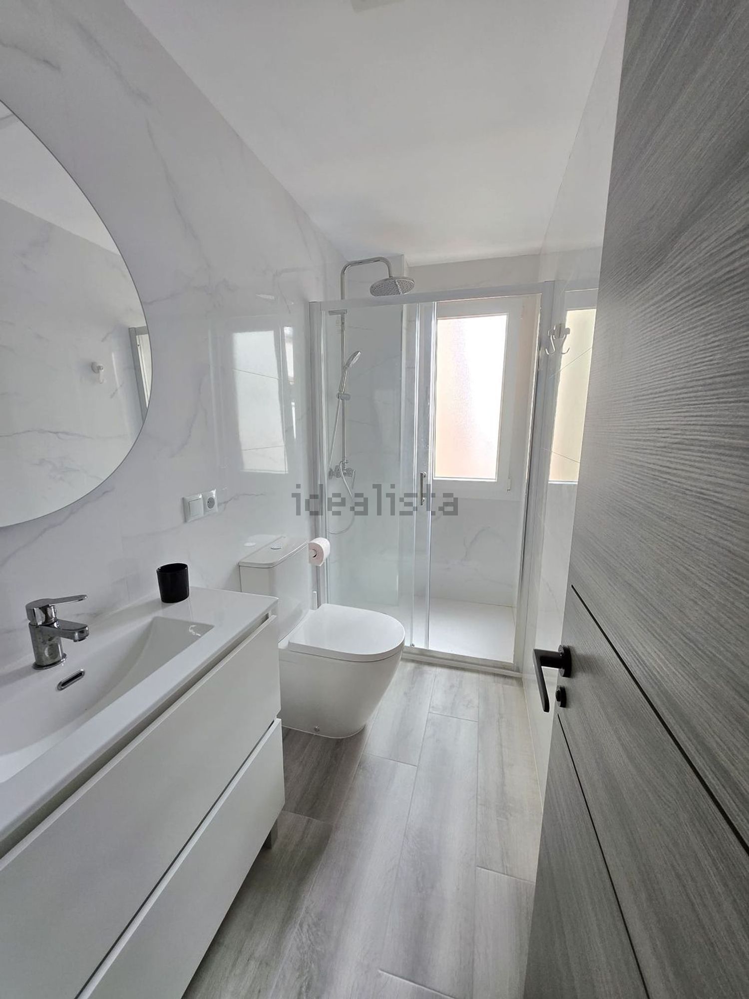 Chambre à louer, Gijón / Xixón
