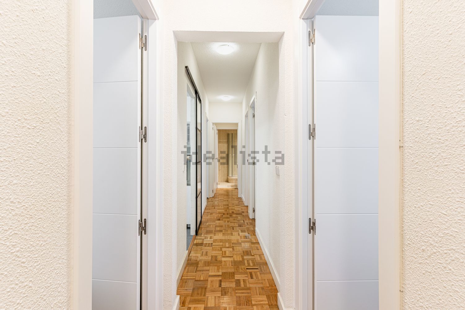 Room for rent, Madrid