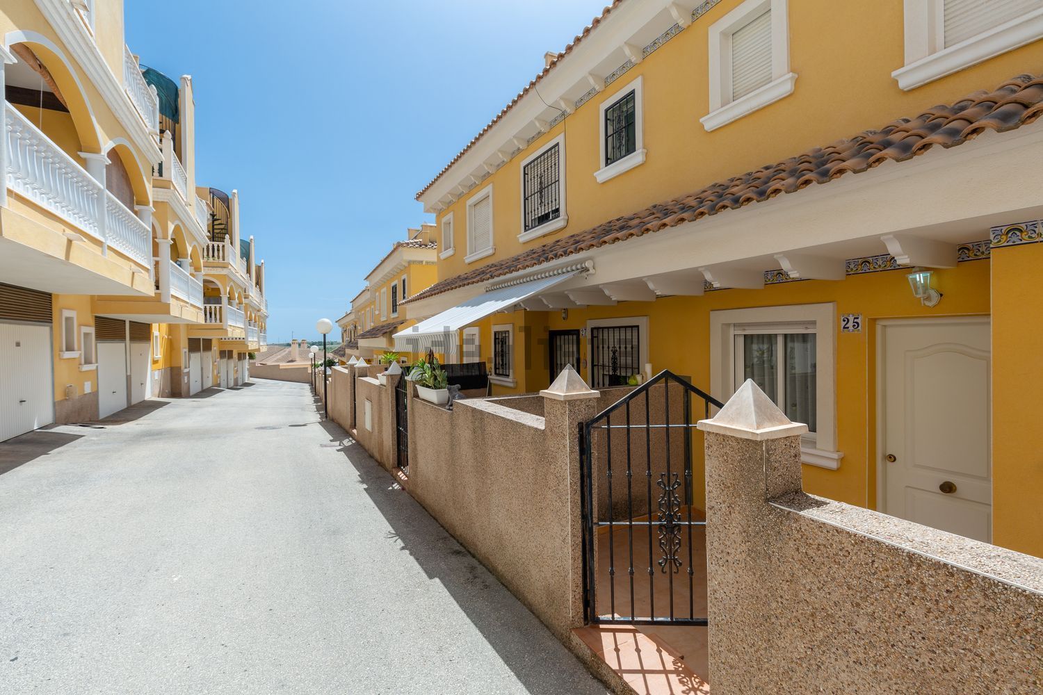 Maison 95 m² à Algorfa