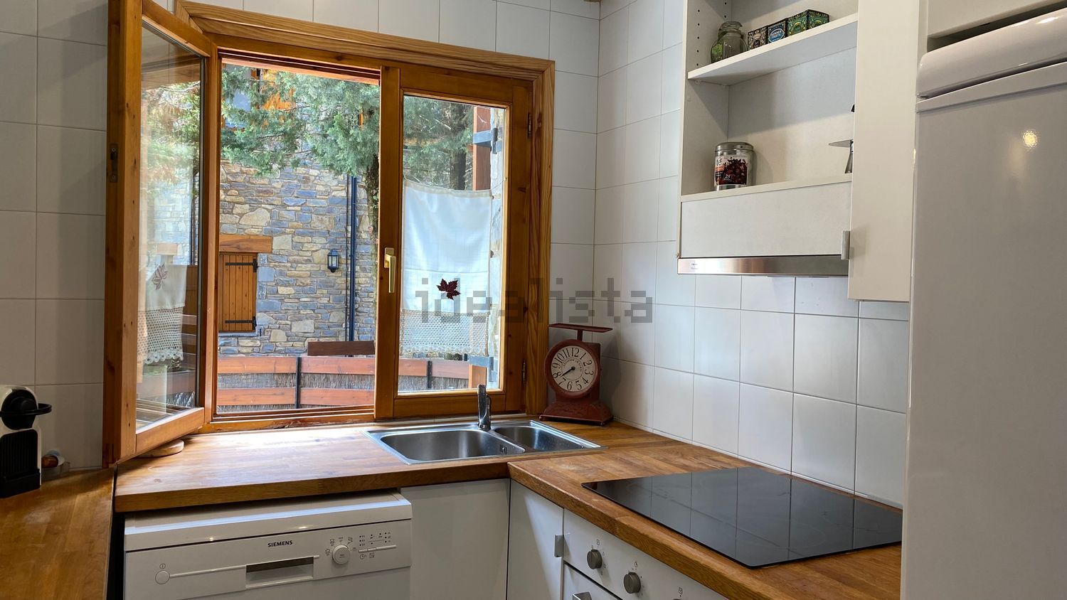 Piso de 75 m² en Esterri d'Àneu