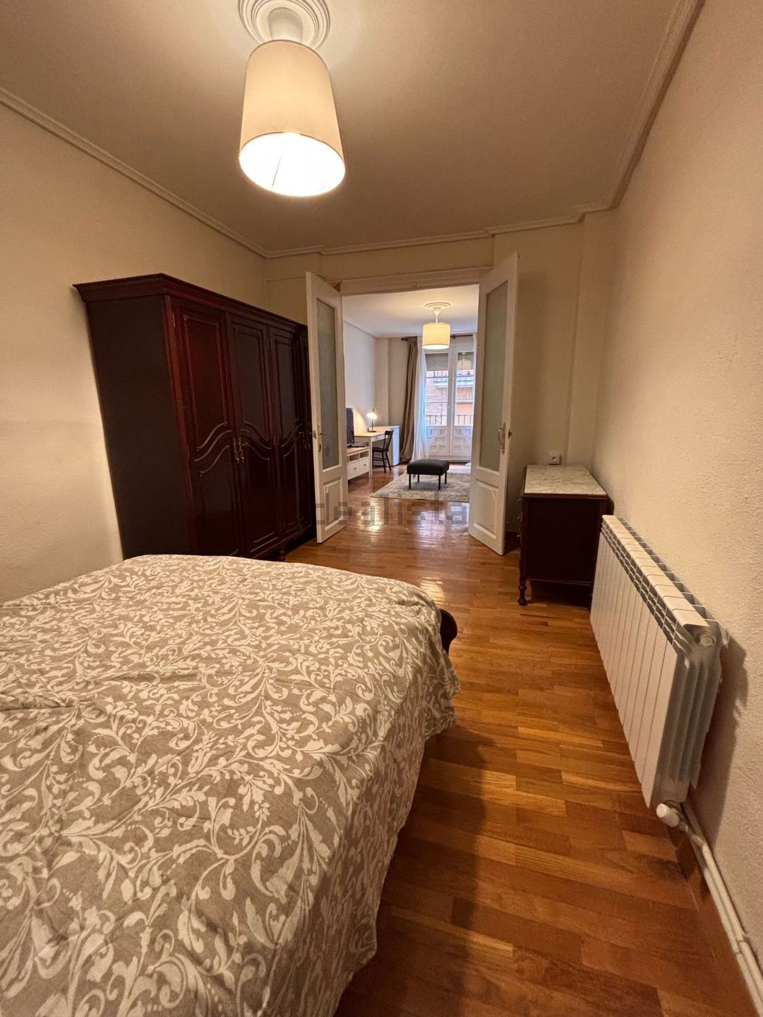 Habitació de lloguer, Viana