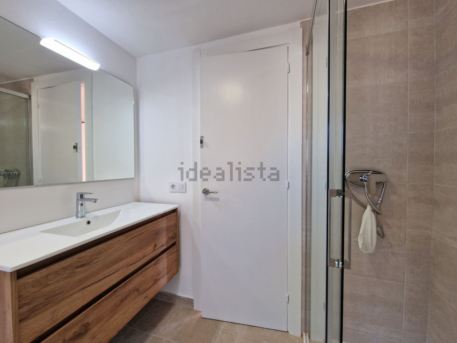 Flat 102 m² in Girona