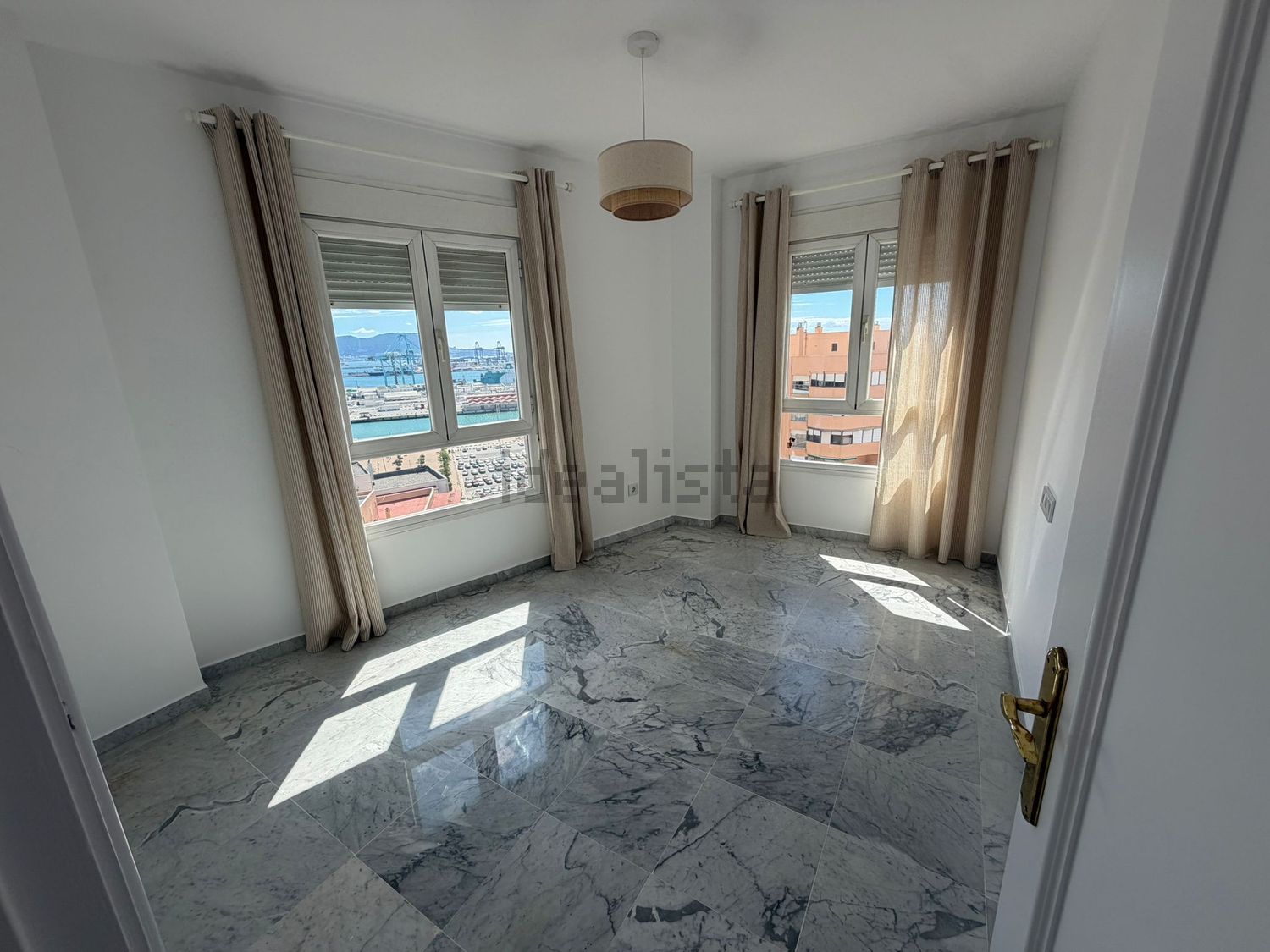 Piso de 120 m² en Algeciras