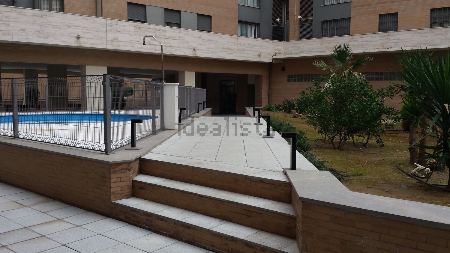 Flat 86 m² in Seville