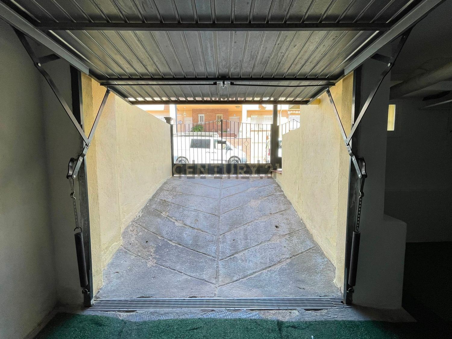 Casa de 219 m² en Armilla