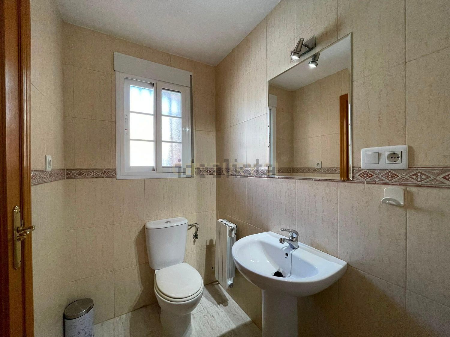 Casa de 219 m² en Armilla