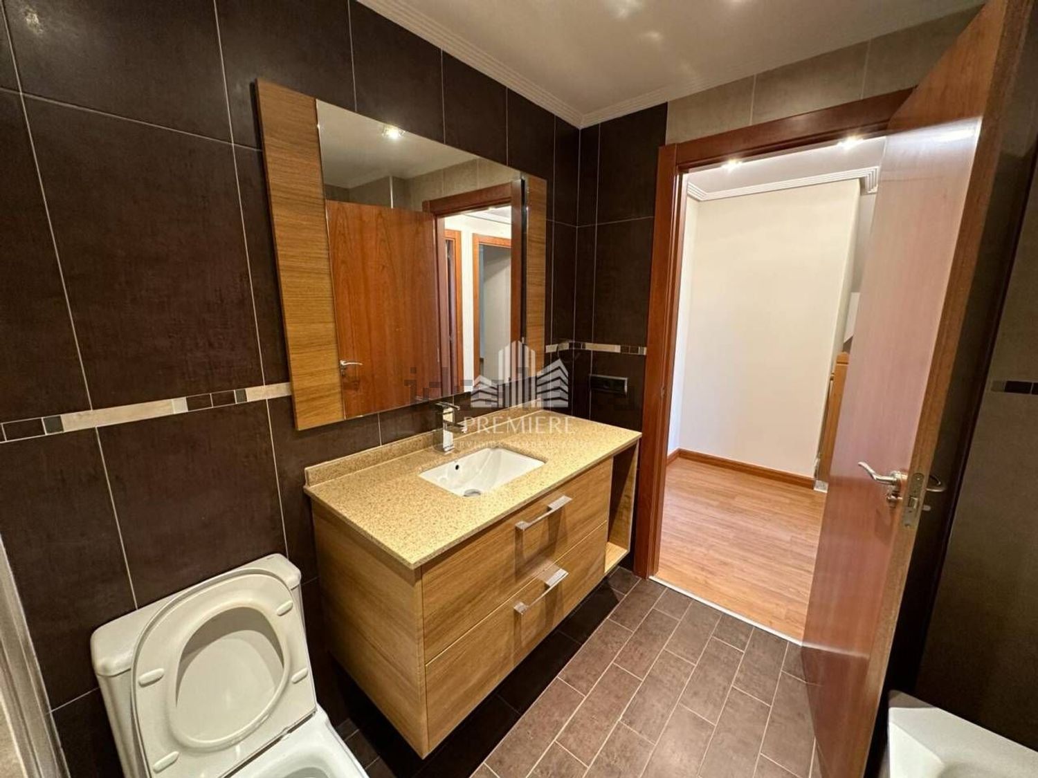 Casa 222 m² a Villares de la Reina