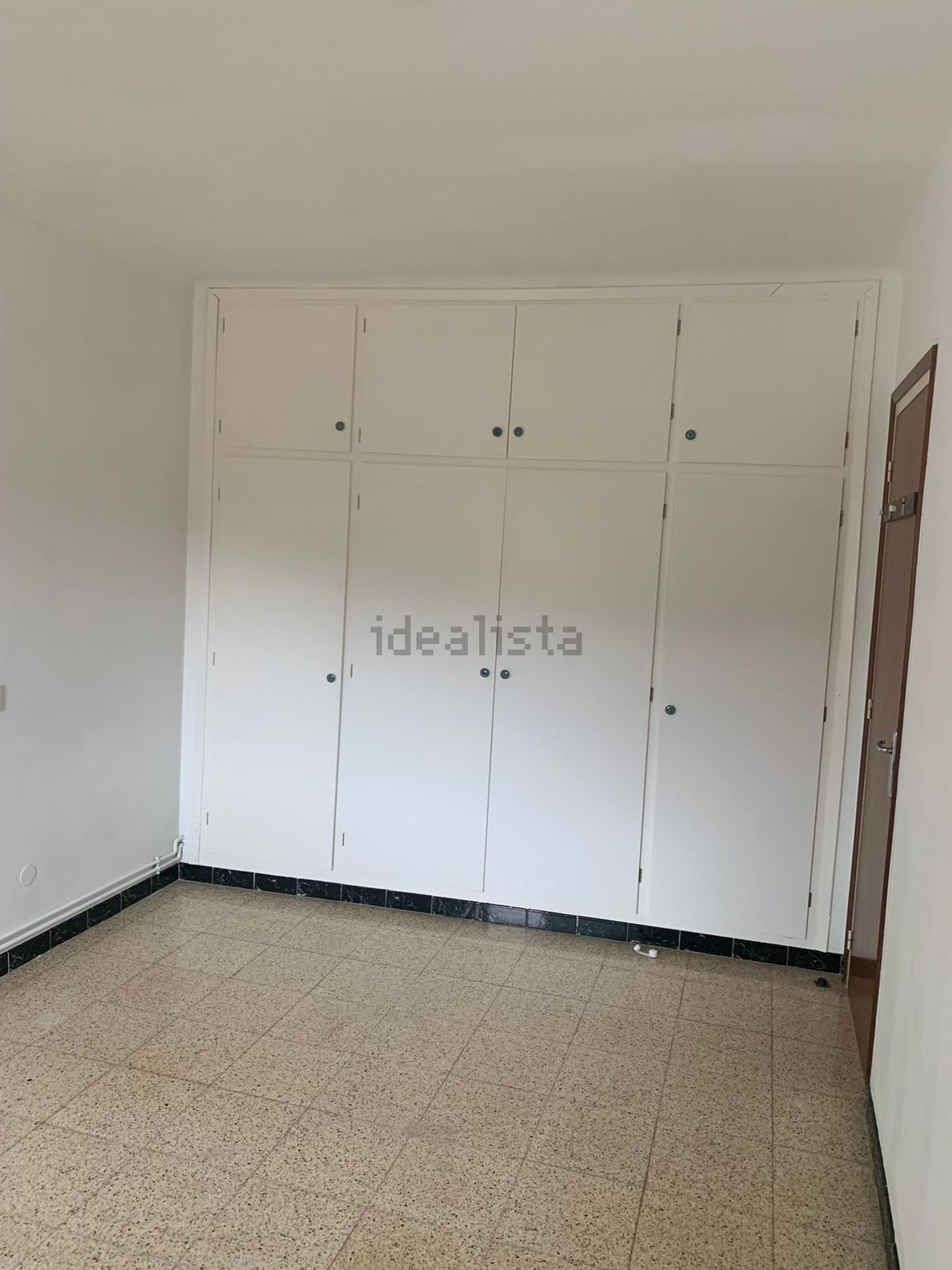 Habitació de lloguer, Olesa de Montserrat