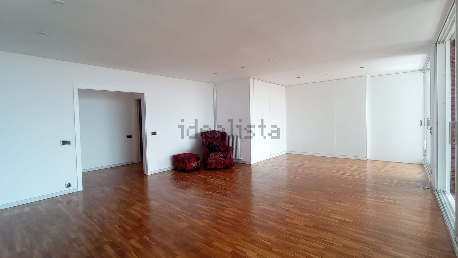 Pis de 159 m² a Esplugues de Llobregat