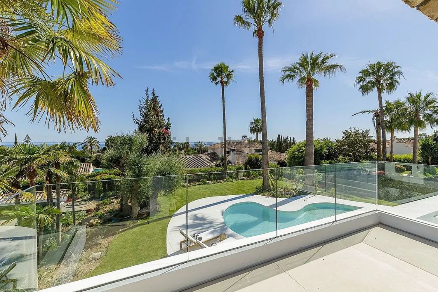 Haus 400 m² in Marbella