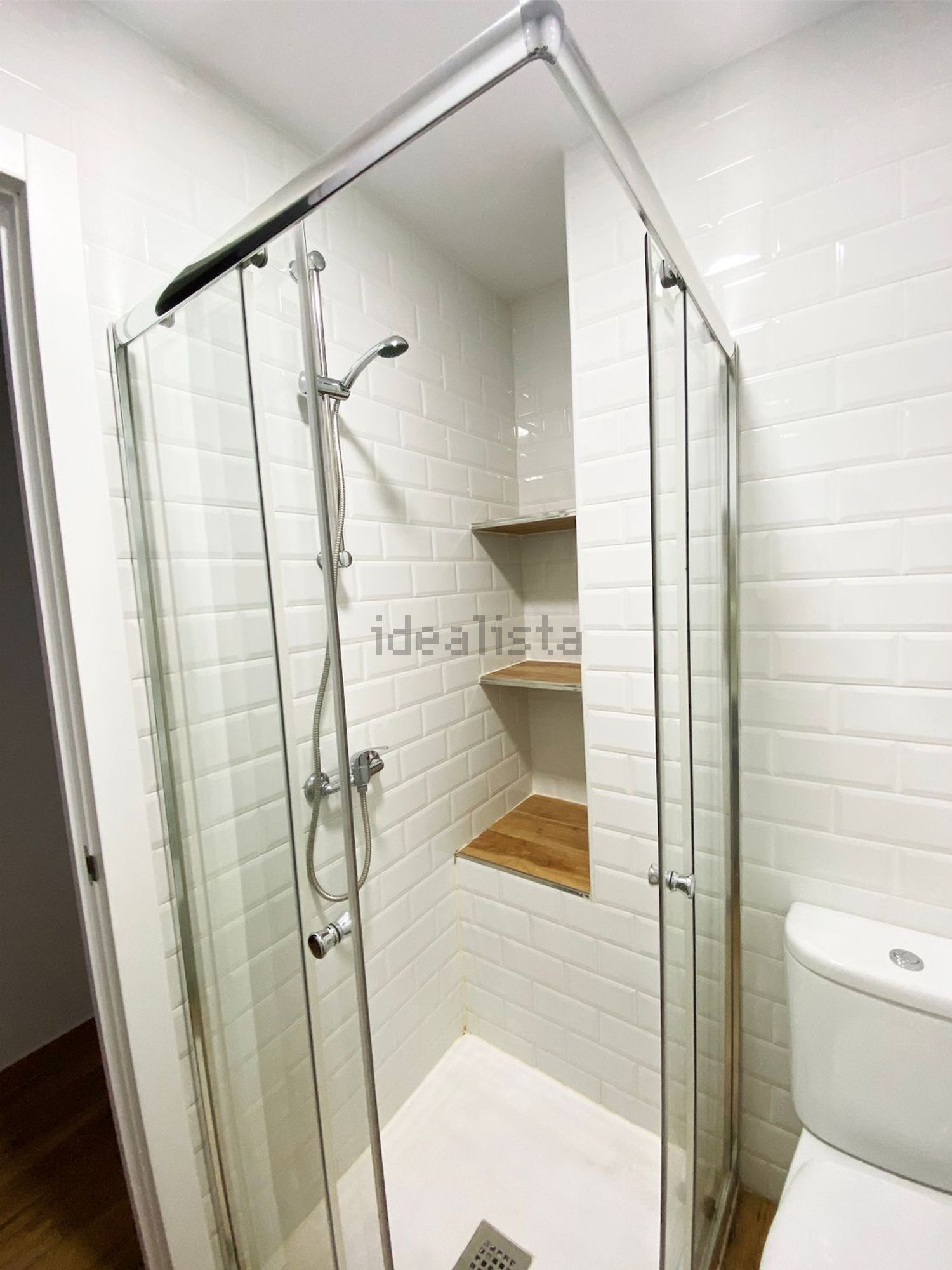 Room for rent, Seville