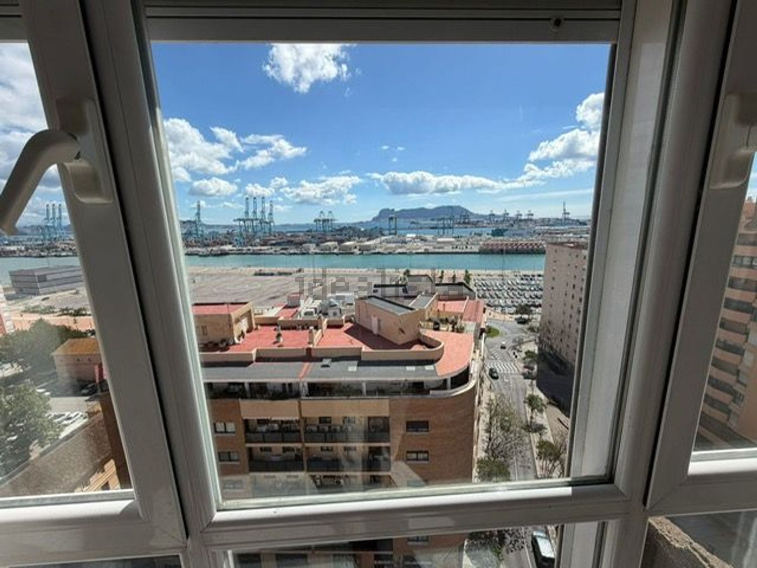 Piso de 120 m² en Algeciras