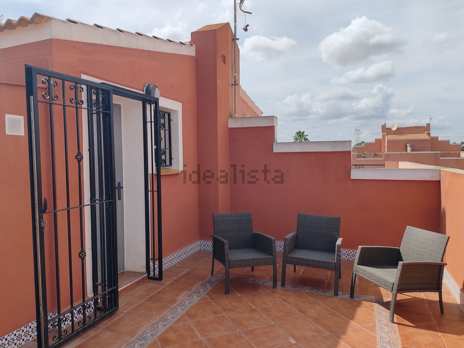 Casa de 95 m² a Los Montesinos