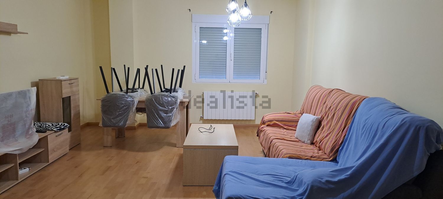Habitació de lloguer, Àvila
