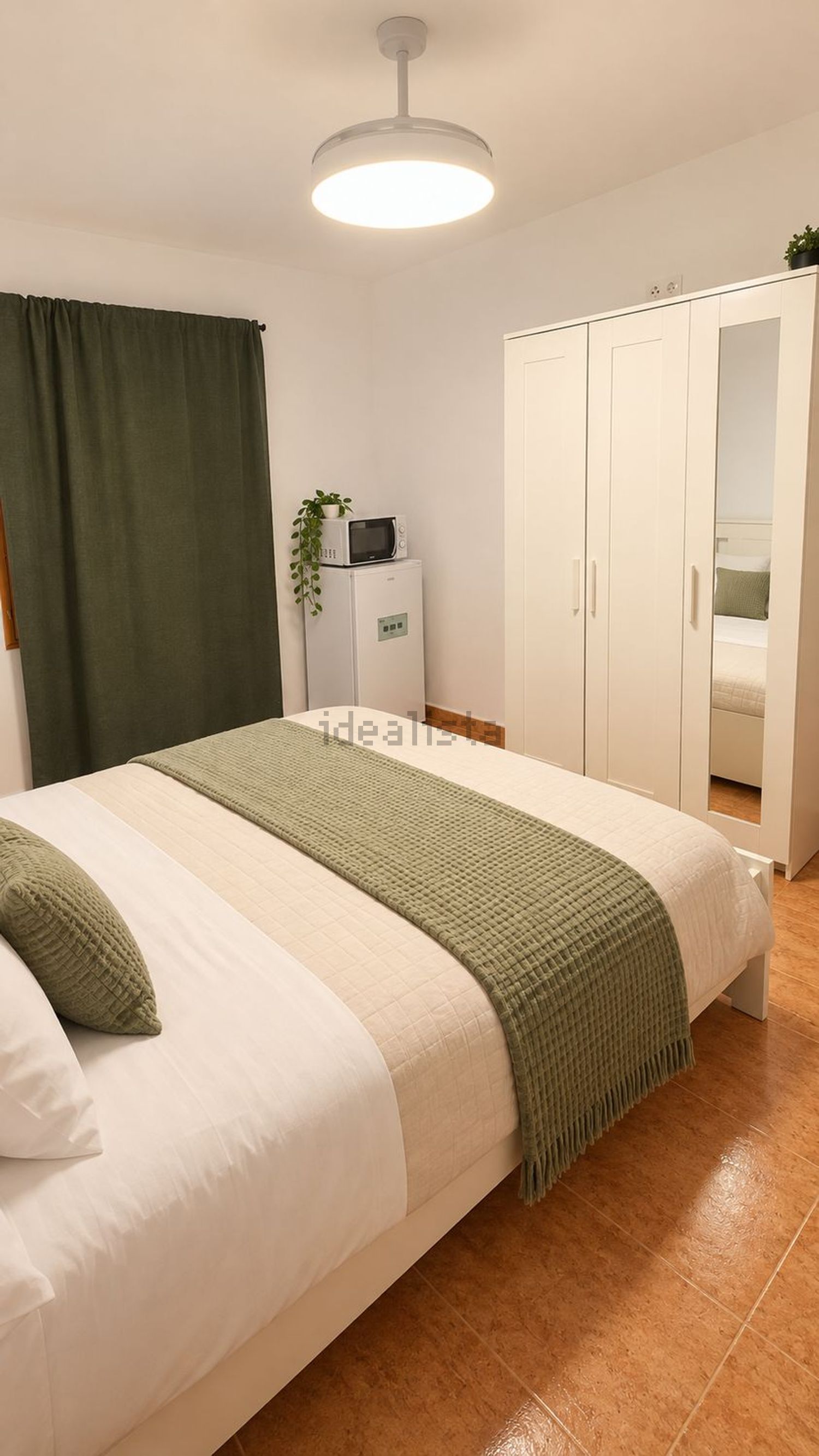 Habitació de lloguer, Tauste