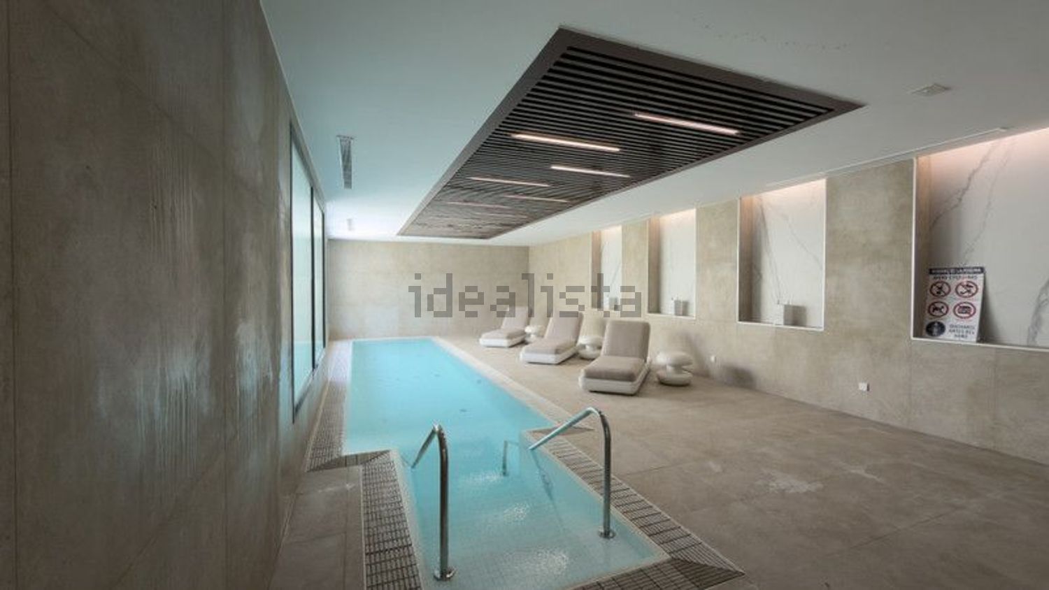 Piso de 309 m² en Estepona