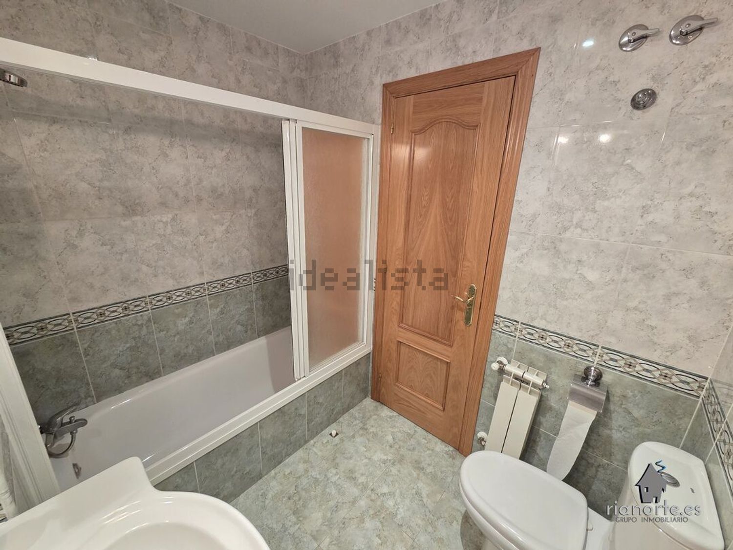 Pis de 81 m² a Avilés
