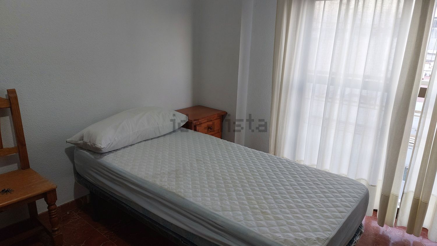 Pis de 85 m² a Còrdova