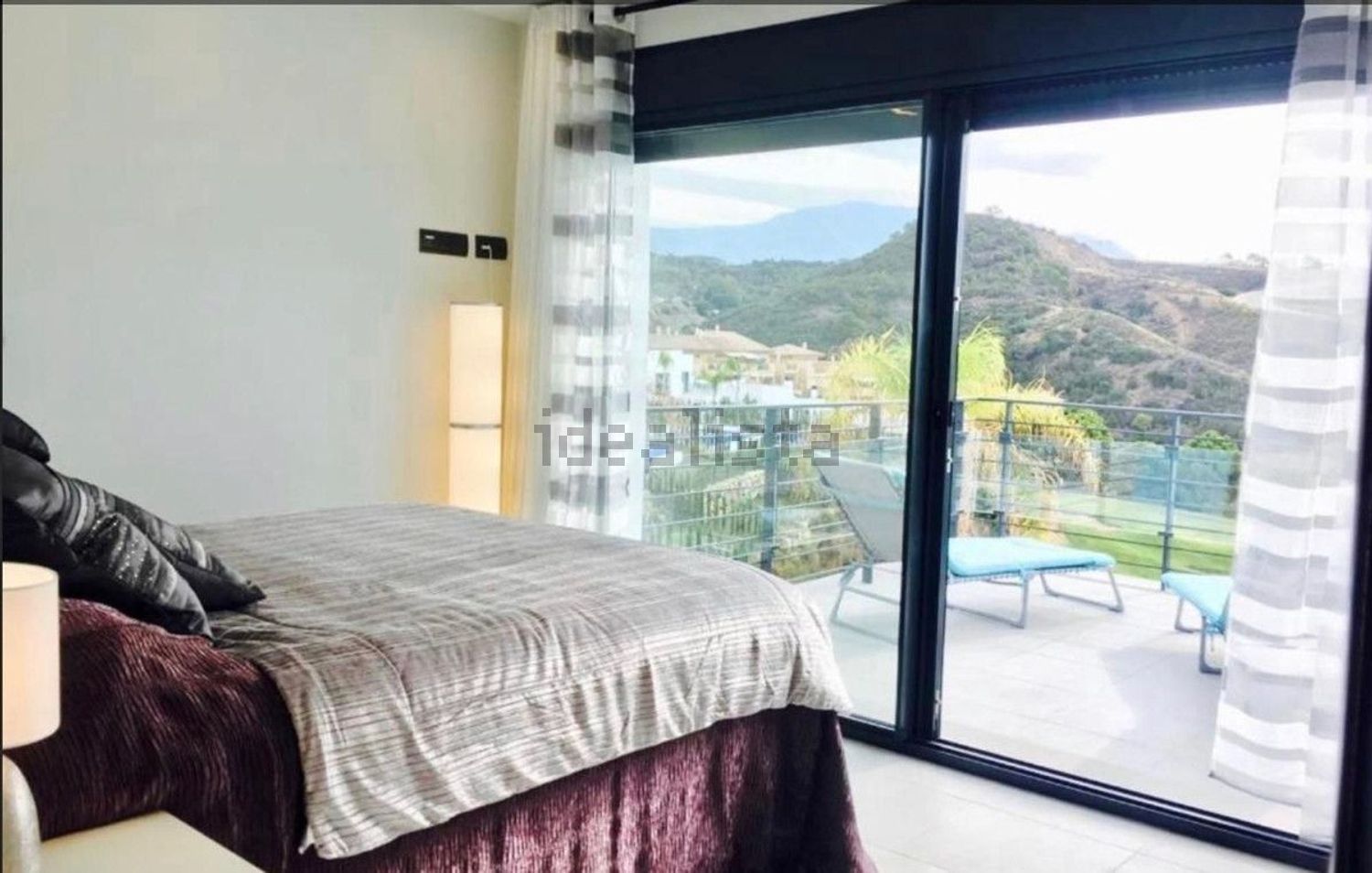 Casa de 300 m² a Estepona